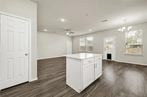 2210 Timberland Country Court Conroe TX 77304