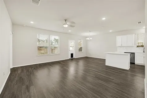 2210 Timberland Country Court Conroe TX 77304