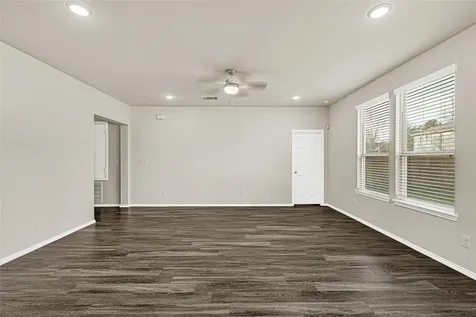 2210 Timberland Country Court Conroe TX 77304
