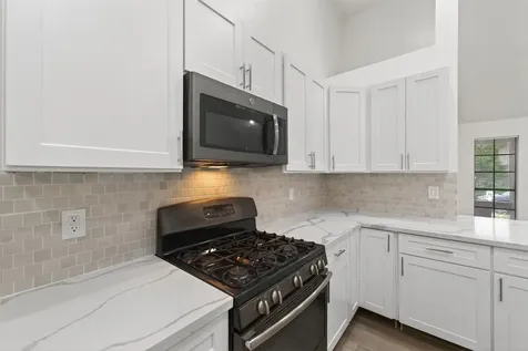 4735 Woodford Street Baytown TX 77521