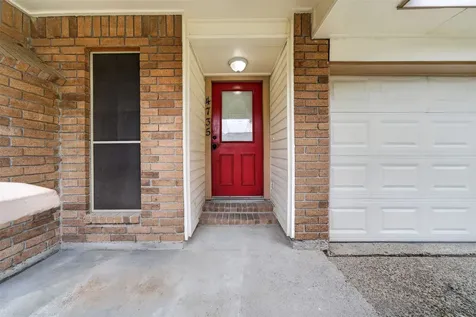 4735 Woodford Street Baytown TX 77521