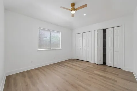 4735 Woodford Street Baytown TX 77521