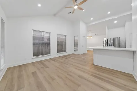 4735 Woodford Street Baytown TX 77521