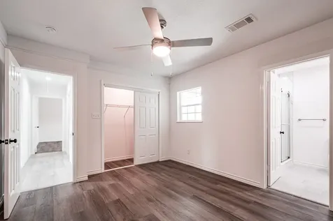 204 Dyer Avenue Baytown TX 77520