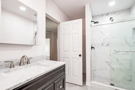 204 Dyer Avenue Baytown TX 77520