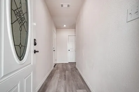 204 Dyer Avenue Baytown TX 77520