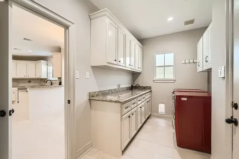 806 E 29th Street Houston TX 77009