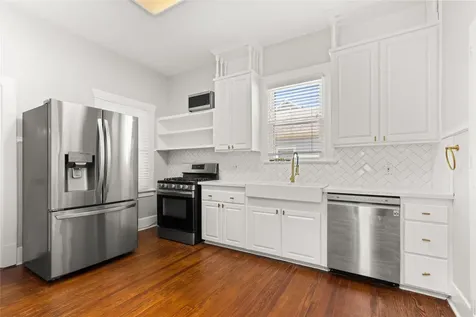 707 Tabor Street Houston TX 77009