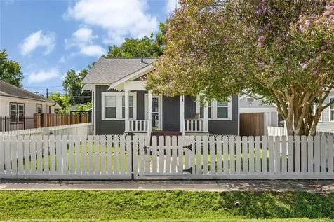707 Tabor Street Houston TX 77009