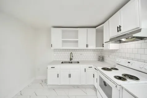 2926 Knotty Oaks Trl Trail Houston TX 77045
