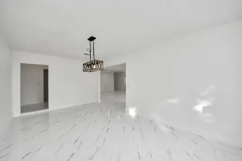2926 Knotty Oaks Trl Trail Houston TX 77045