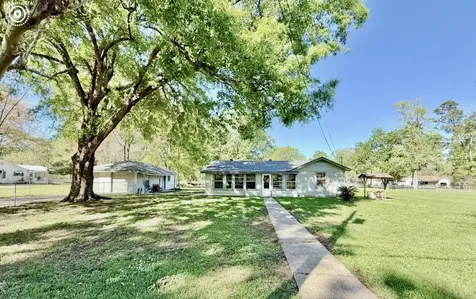 1295 Archie Street Vidor TX 77662