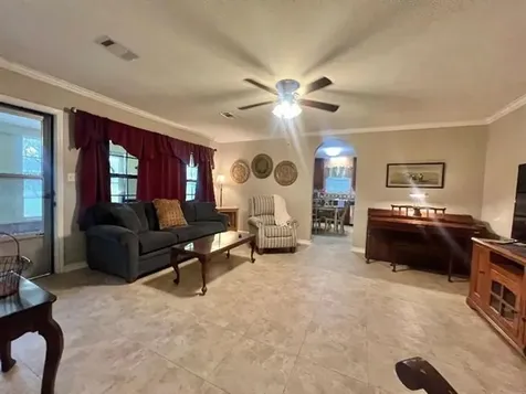1295 Archie Street Vidor TX 77662