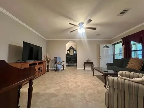 1295 Archie Street Vidor TX 77662