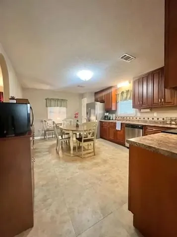 1295 Archie Street Vidor TX 77662