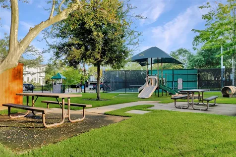 4107 Childress Street Houston TX 77005