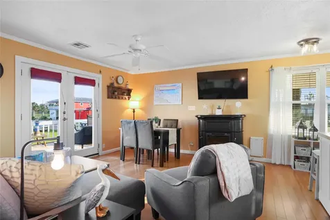 4119 Surf Drive Galveston TX 77554