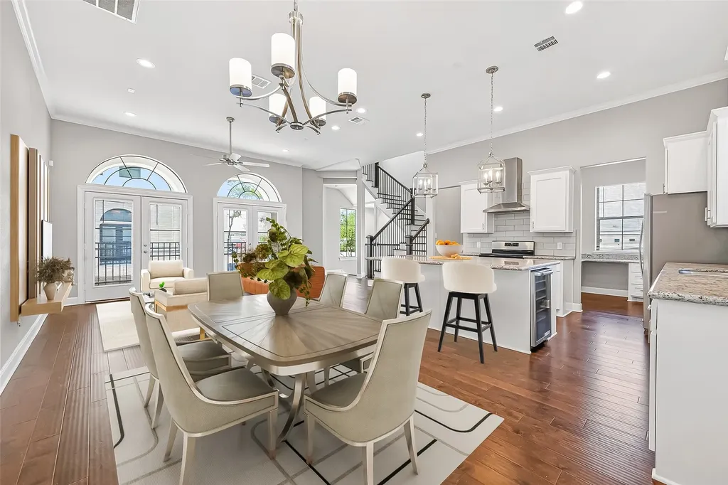 3303 Beverly Forest Drive Houston TX 77057