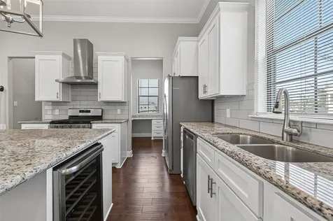 3303 Beverly Forest Drive Houston TX 77057