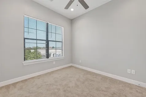 3303 Beverly Forest Drive Houston TX 77057