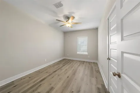 10930 Keaton Landing Drive Houston TX 77043