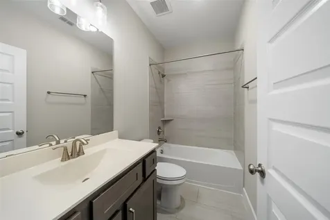 10930 Keaton Landing Drive Houston TX 77043