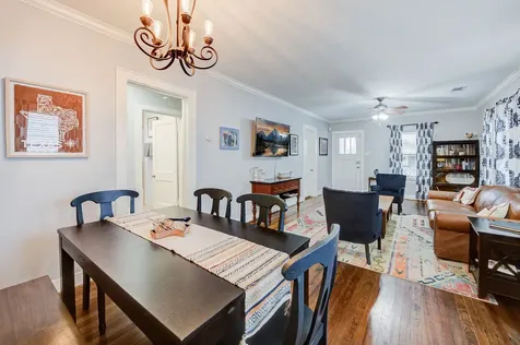 408 Tabor Street Houston TX 77009