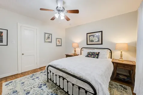 408 Tabor Street Houston TX 77009