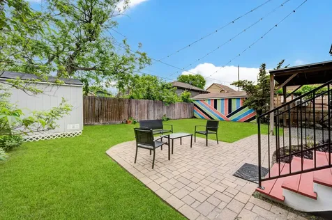 408 Tabor Street Houston TX 77009