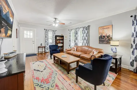 408 Tabor Street Houston TX 77009