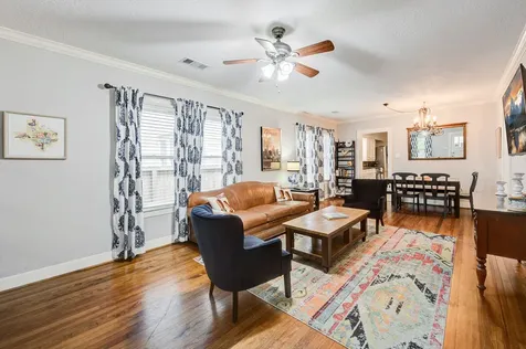 408 Tabor Street Houston TX 77009