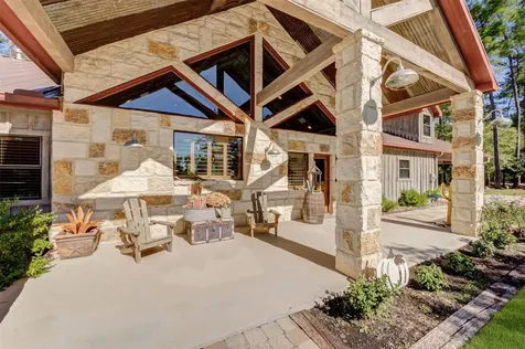 22 Mount Zion Road New Waverly TX 77358