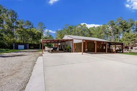 22 Mount Zion Road New Waverly TX 77358