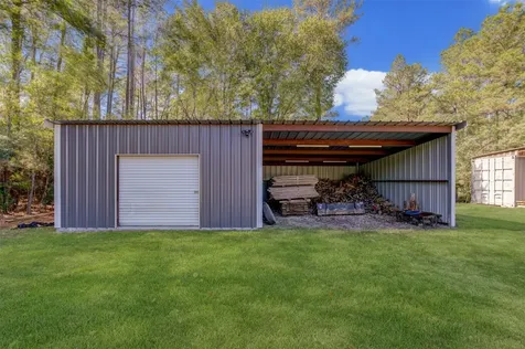 22 Mount Zion Road New Waverly TX 77358