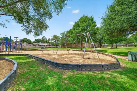 7823 Winehill Lane Houston TX 77040