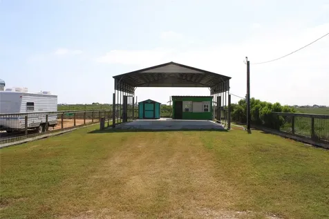 1502 County Road 299 Sargent TX 77414
