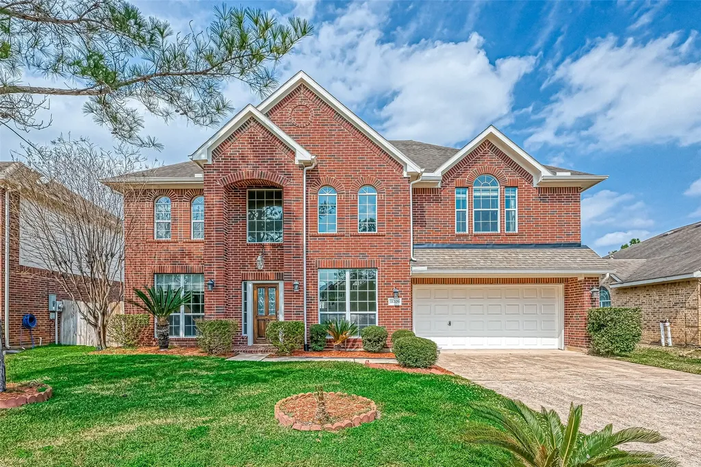 11205 Sunlit Bay Drive Pearland TX 77584
