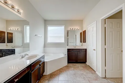 11205 Sunlit Bay Drive Pearland TX 77584