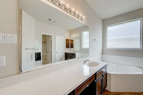 11205 Sunlit Bay Drive Pearland TX 77584