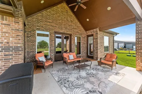 10334 Clydesdale Drive Needville TX 77461