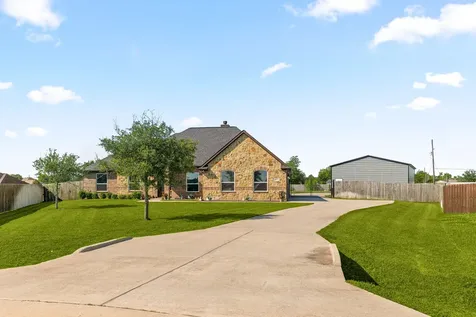 10334 Clydesdale Drive Needville TX 77461