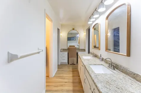 5711 Olympia Fields Lane Houston TX 77069