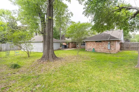 5711 Olympia Fields Lane Houston TX 77069