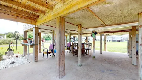 1321 Pickney Avenue Port Bolivar TX 77650