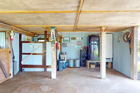 1321 Pickney Avenue Port Bolivar TX 77650