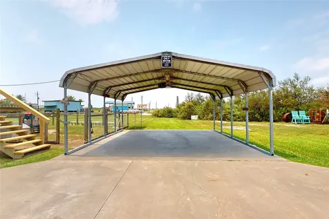 1321 Pickney Avenue Port Bolivar TX 77650