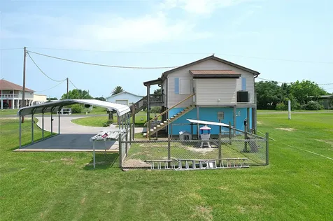 1321 Pickney Avenue Port Bolivar TX 77650