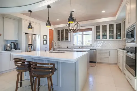 4214 Turks Point Galveston TX 77554