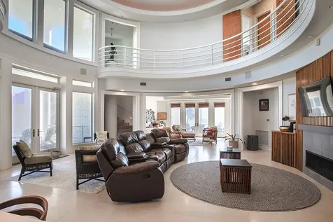 4214 Turks Point Galveston TX 77554