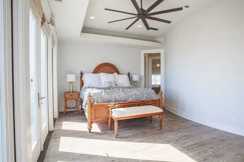 4214 Turks Point Galveston TX 77554